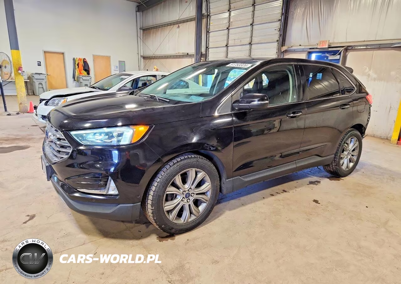 2019 Ford Edge Titanium