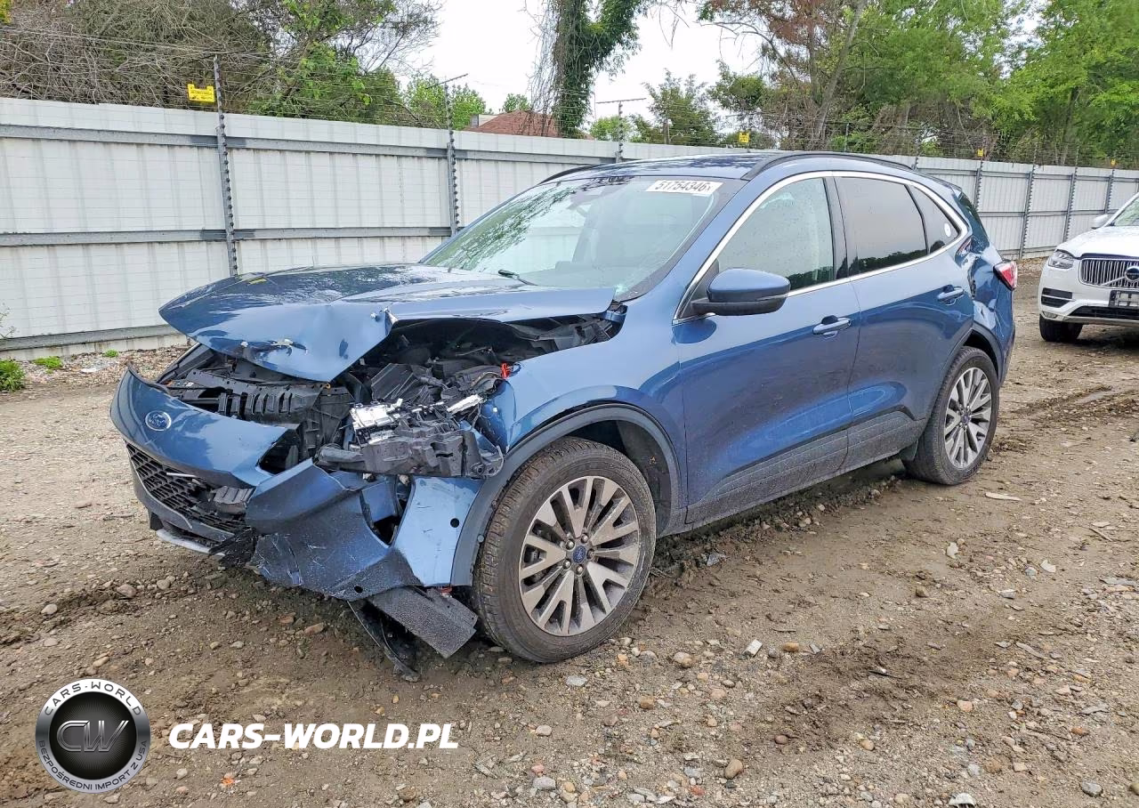 2020 Ford Escape Titanium – zdjęcie 1 z 13