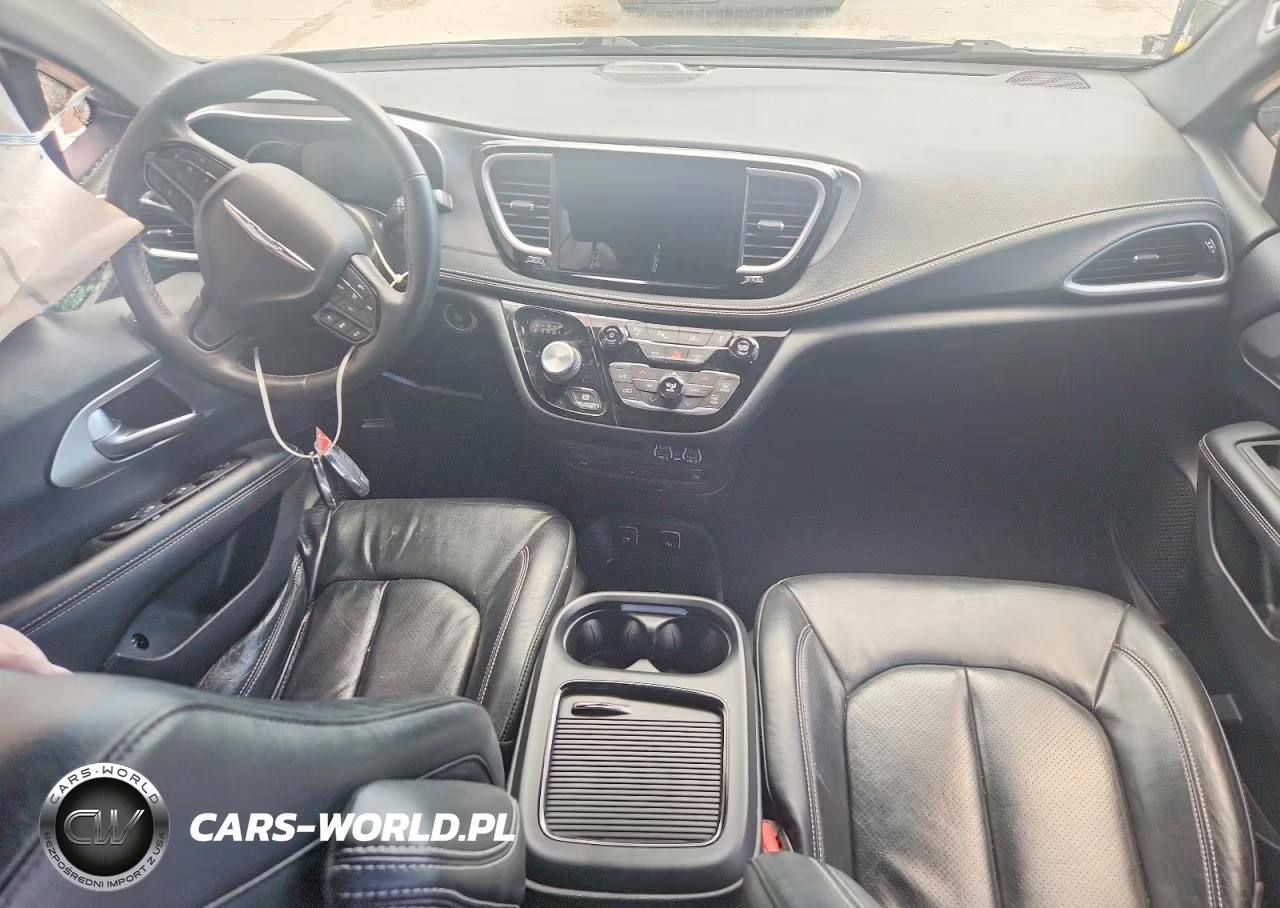 2021 Chrysler Pacifica Hybrid Touring L VIN:2C4RC1L72MR566945 - 8