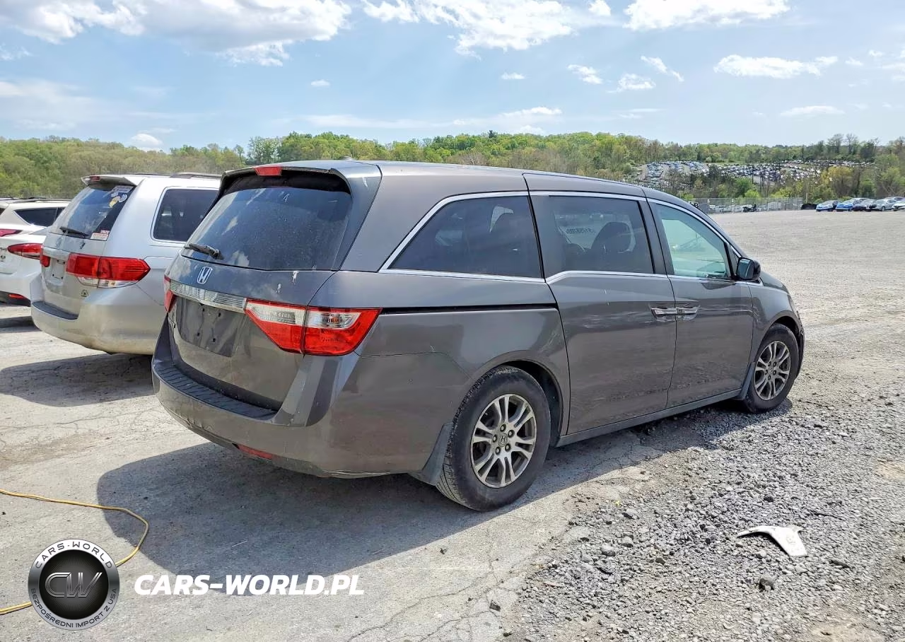 2011 Honda Odyssey Exl VIN:5FNRL5H61BB034196 - 3