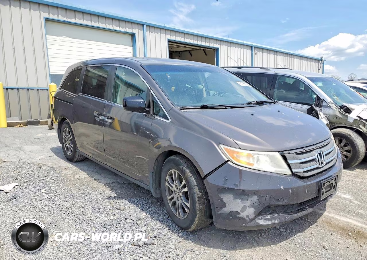 2011 Honda Odyssey Exl VIN:5FNRL5H61BB034196 - 4