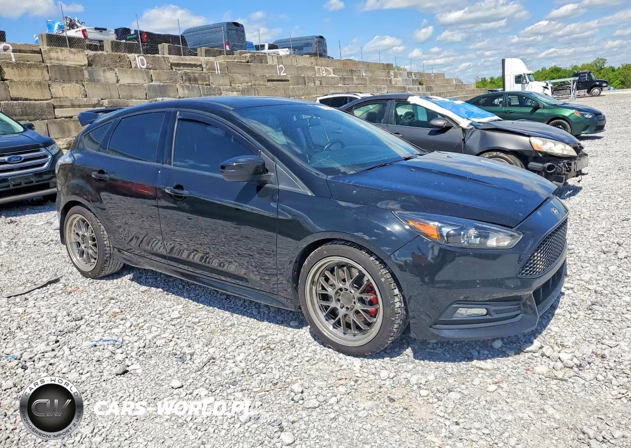 2018 Ford Focus St VIN:1FADP3L92JL329930 - 4
