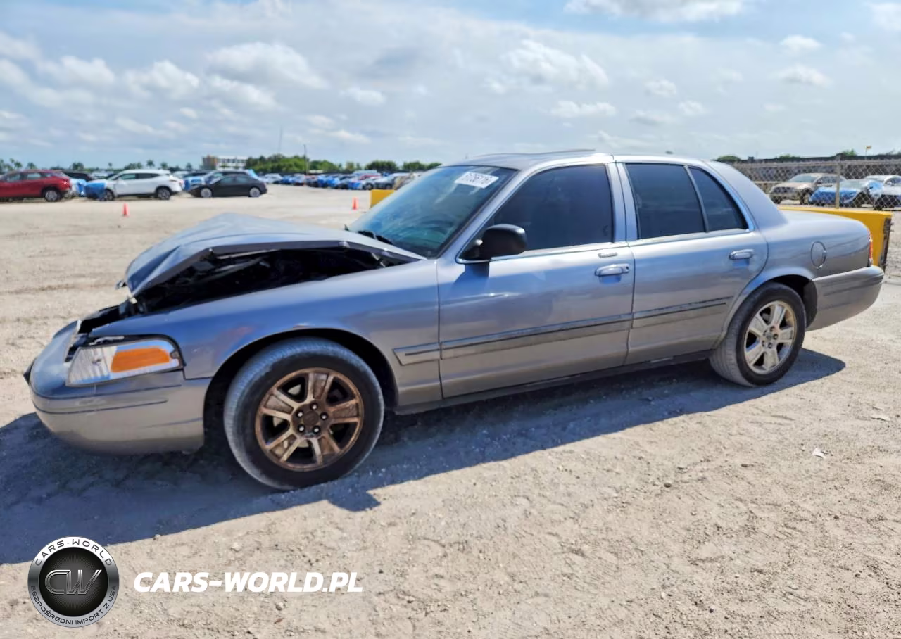 2006 Ford Crown Victoria Lx