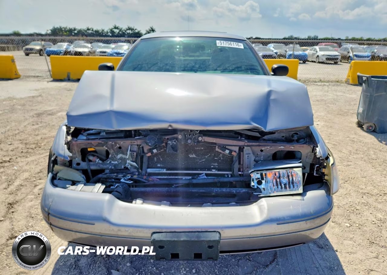 2006 Ford Crown Victoria Lx VIN:2FDHP74V26X130555 - 5
