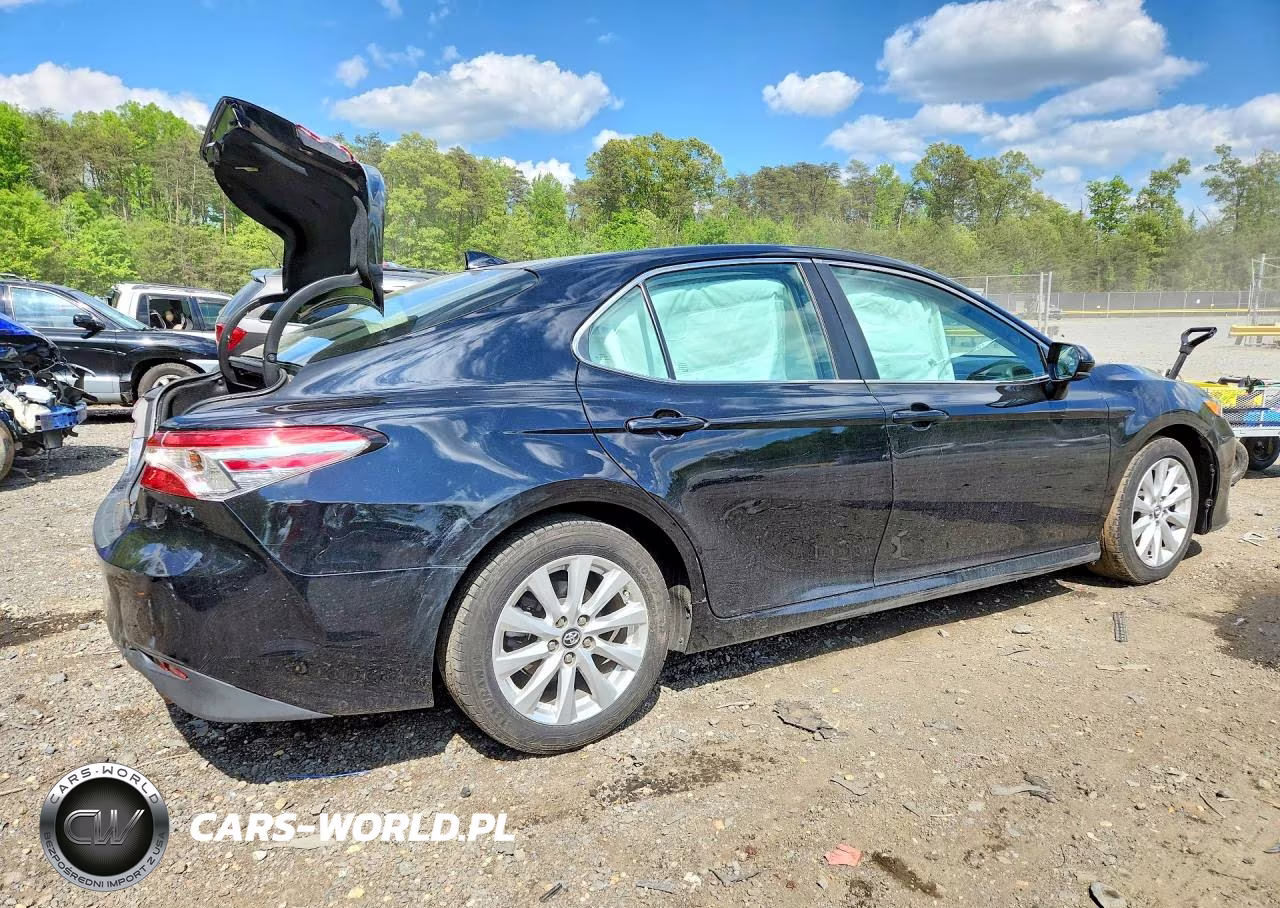 2019 Toyota Camry Le VIN:4T1B11HK7KU844478 - 3