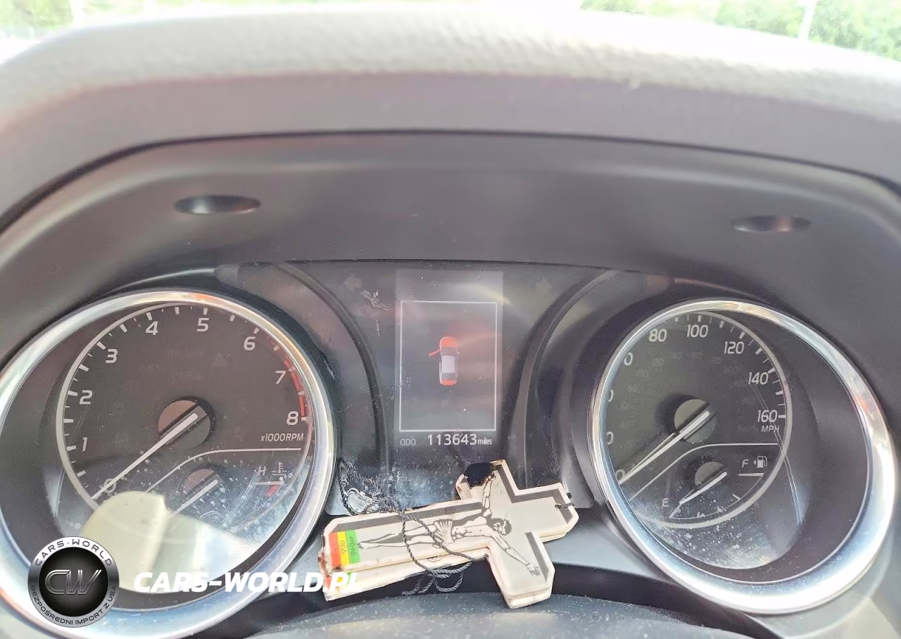 2019 Toyota Camry Le VIN:4T1B11HK7KU844478 - 9