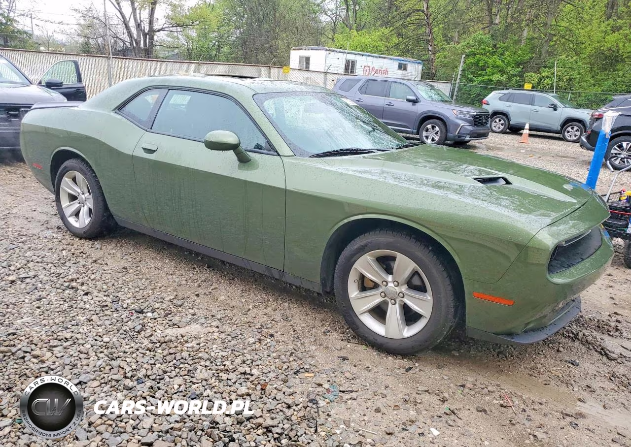 2023 Dodge Challenger Sxt VIN:2C3CDZAG6PH524815 - 4