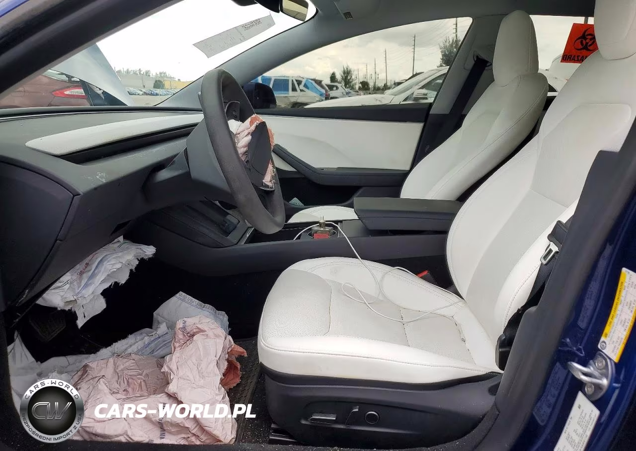 2025 Tesla Model 3 VIN:5YJ3E1EA5SF017189 - 7