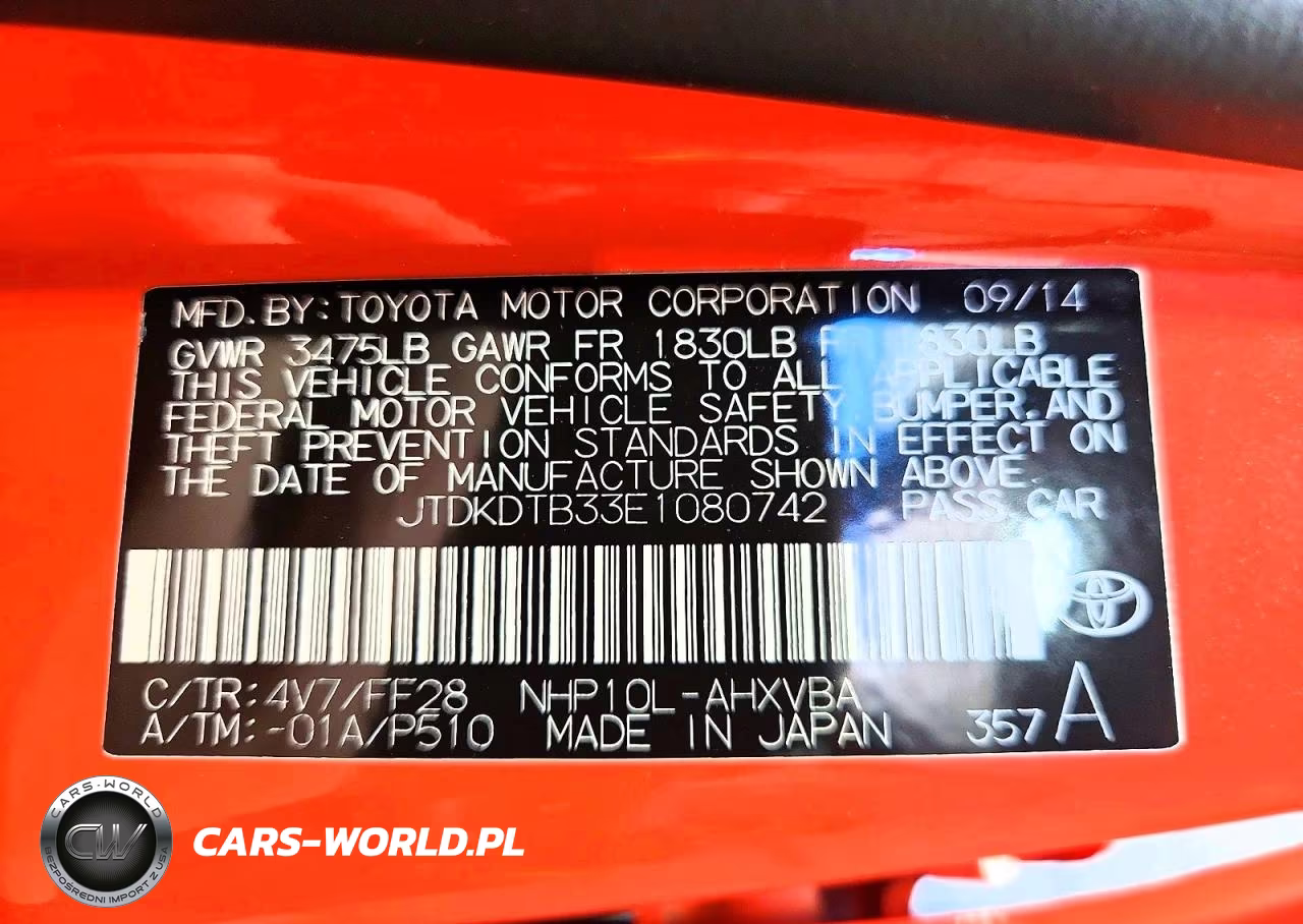 2014 Toyota Prius C Two VIN:JTDKDTB33E1080742 - 12