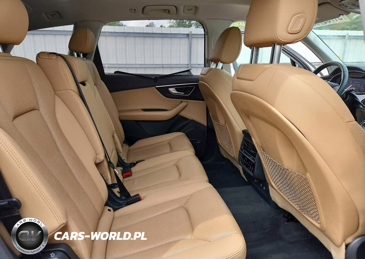 2020 Audi Q7 Prestige VIN:WA1VXAF7XLD006407 - 11