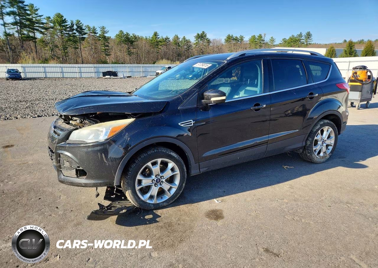 2014 Ford Escape Titanium – zdjęcie 1 z 13