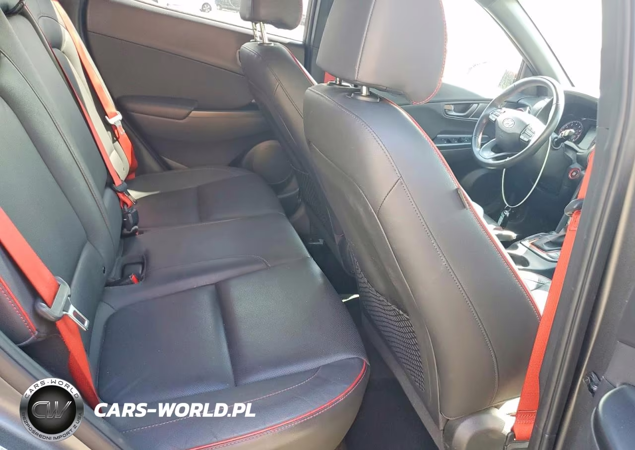 2019 Hyundai Kona Ultimate VIN:KM8K53A50KU318990 - 11