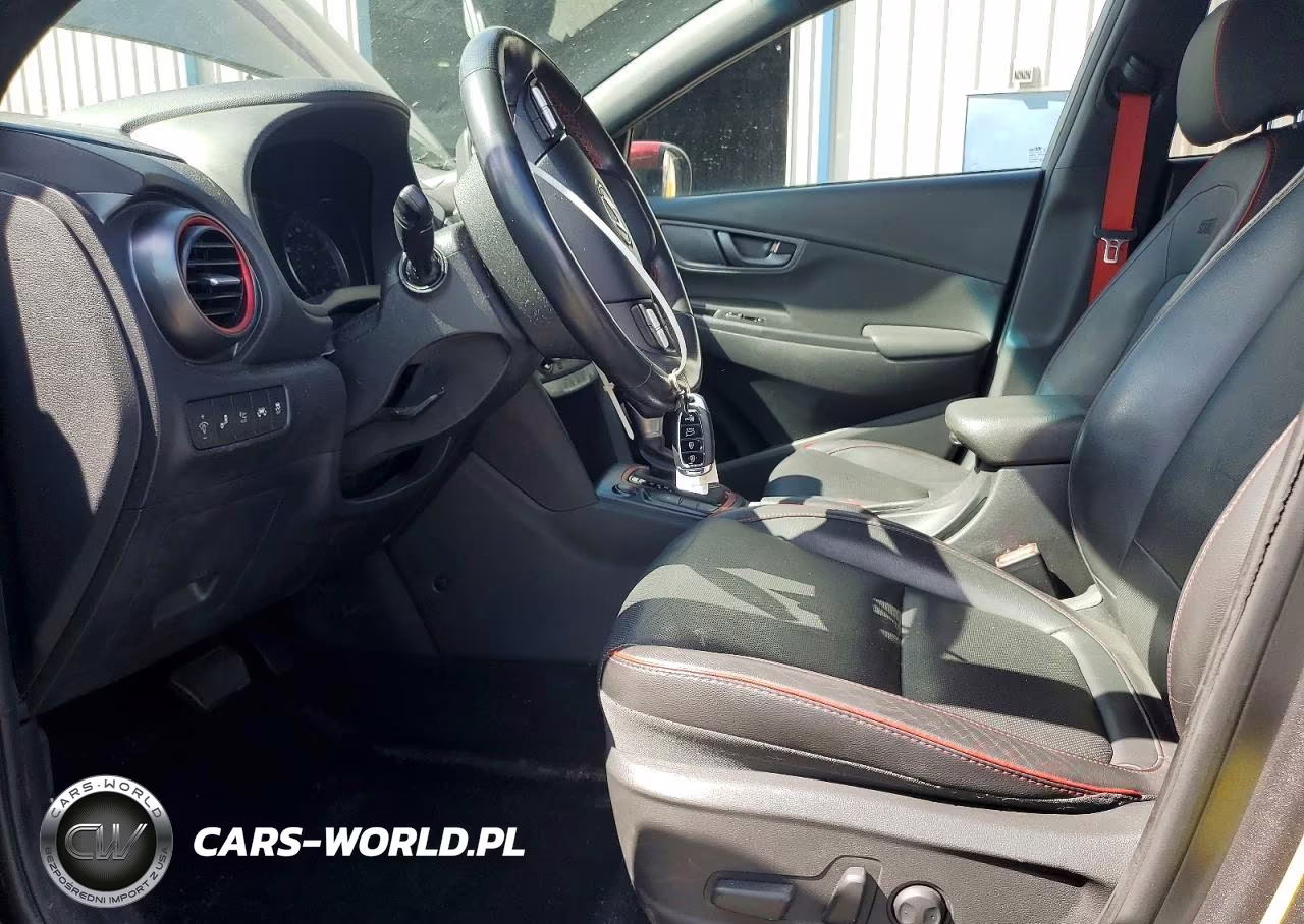 2019 Hyundai Kona Ultimate VIN:KM8K53A50KU318990 - 7