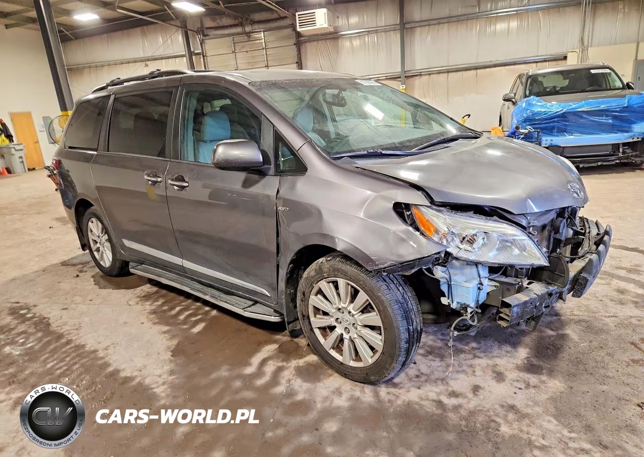 2017 Toyota Sienna Xle 7-Passenger VIN:5TDDZ3DC9HS173571 - 4