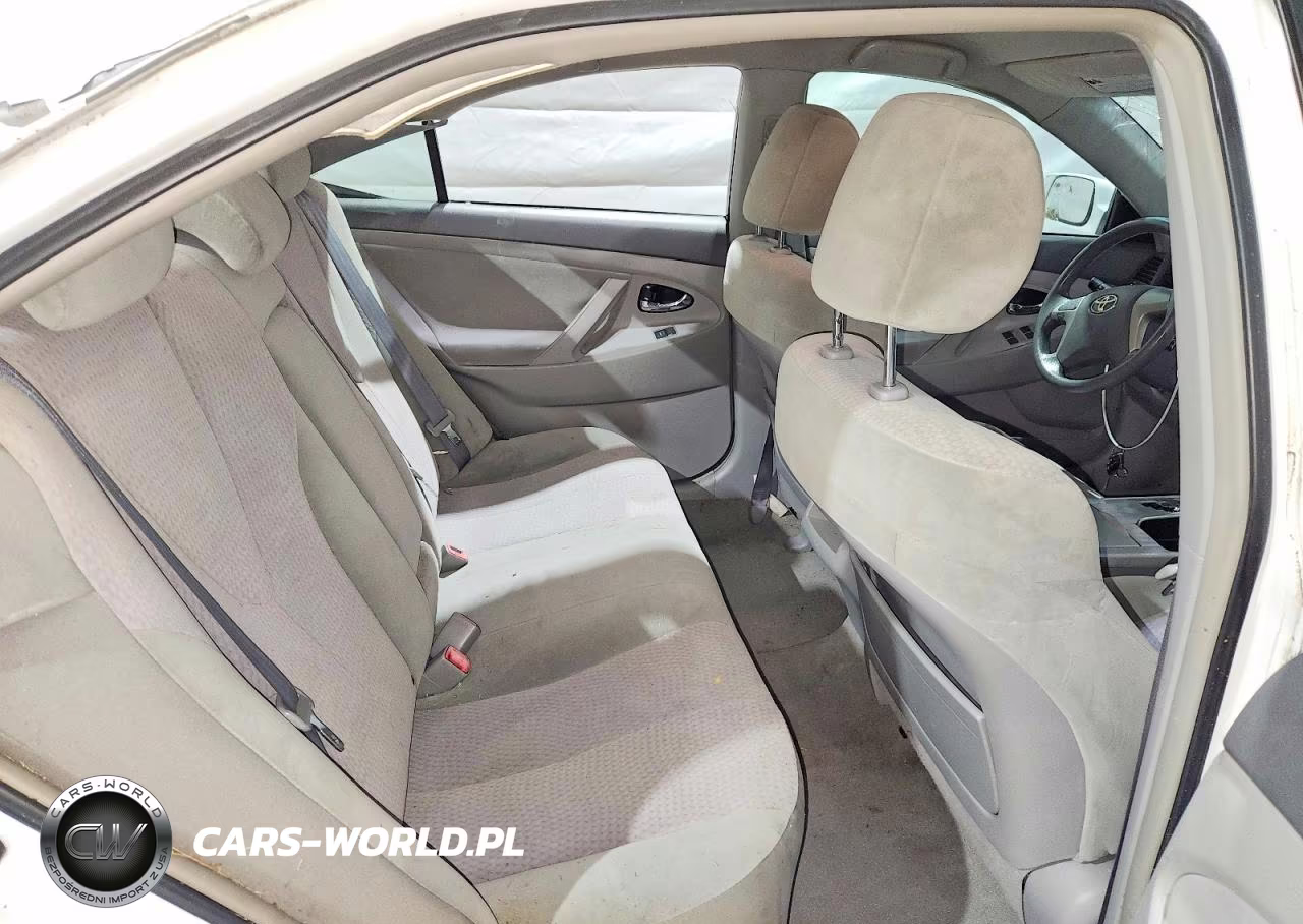 2010 Toyota Camry Le VIN:4T4BF3EK9AR033593 - 10