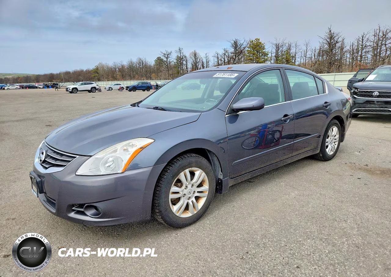 2011 Niss Altima – zdjęcie 1 z 12