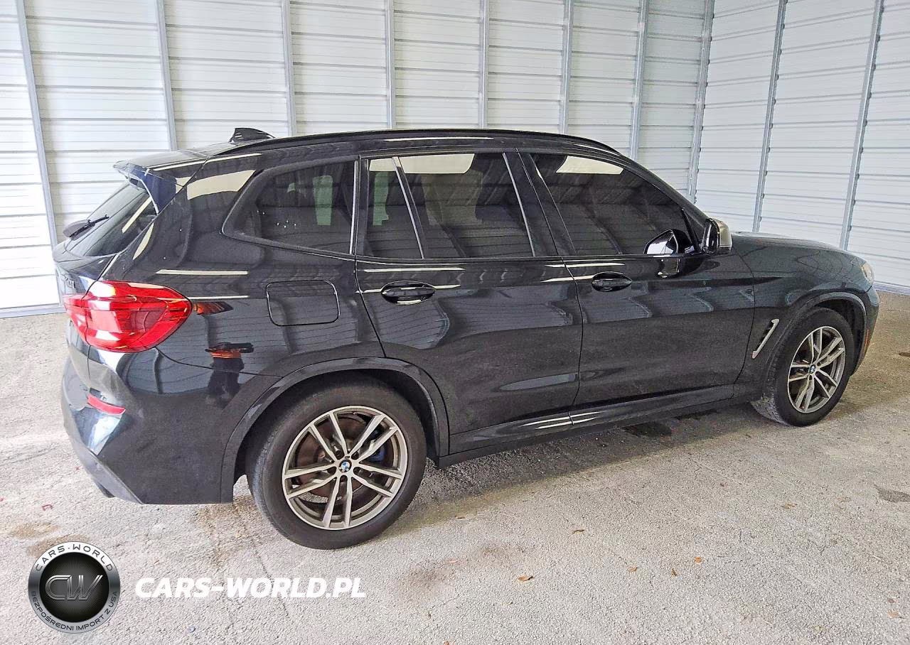 2018 BMW X3 xDrivem40I VIN:5UXTS3C50J0Y96980 - 3