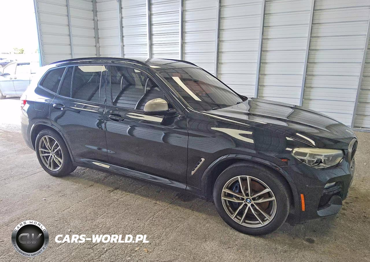 2018 BMW X3 xDrivem40I VIN:5UXTS3C50J0Y96980 - 4