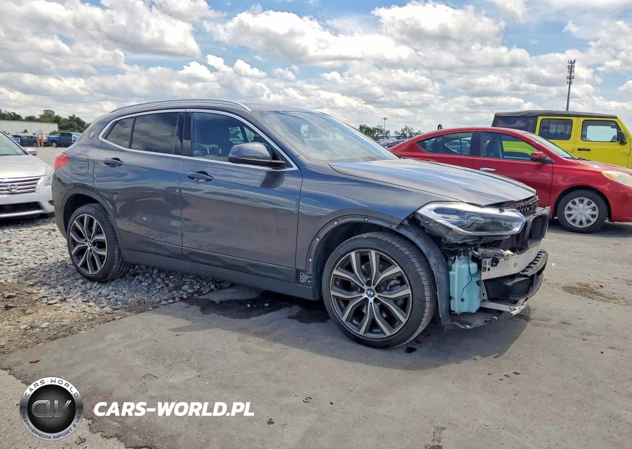 2019 BMW X2 xDrive28I VIN:WBXYJ5C57K5N72339 - 4