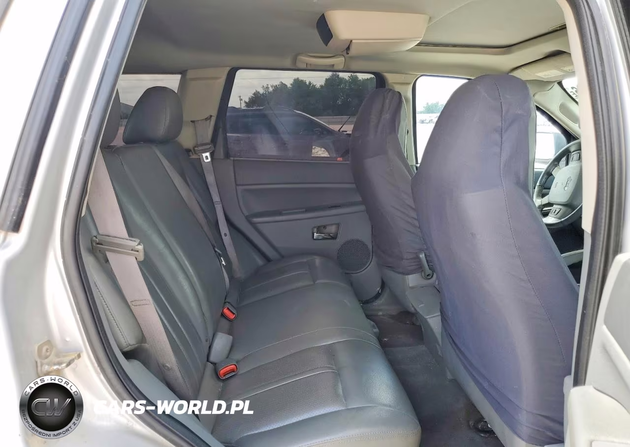 2005 Jeep Grand Cherokee Laredo VIN:1J4HS48N75C526288 - 11