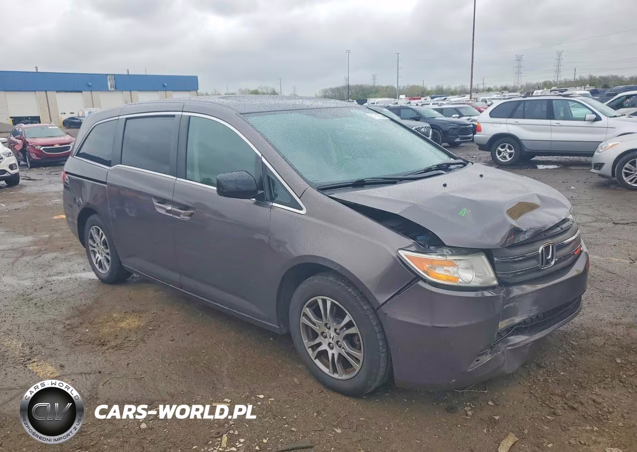 2013 Honda Odyssey Exl VIN:5FNRL5H64DB049567 - 4