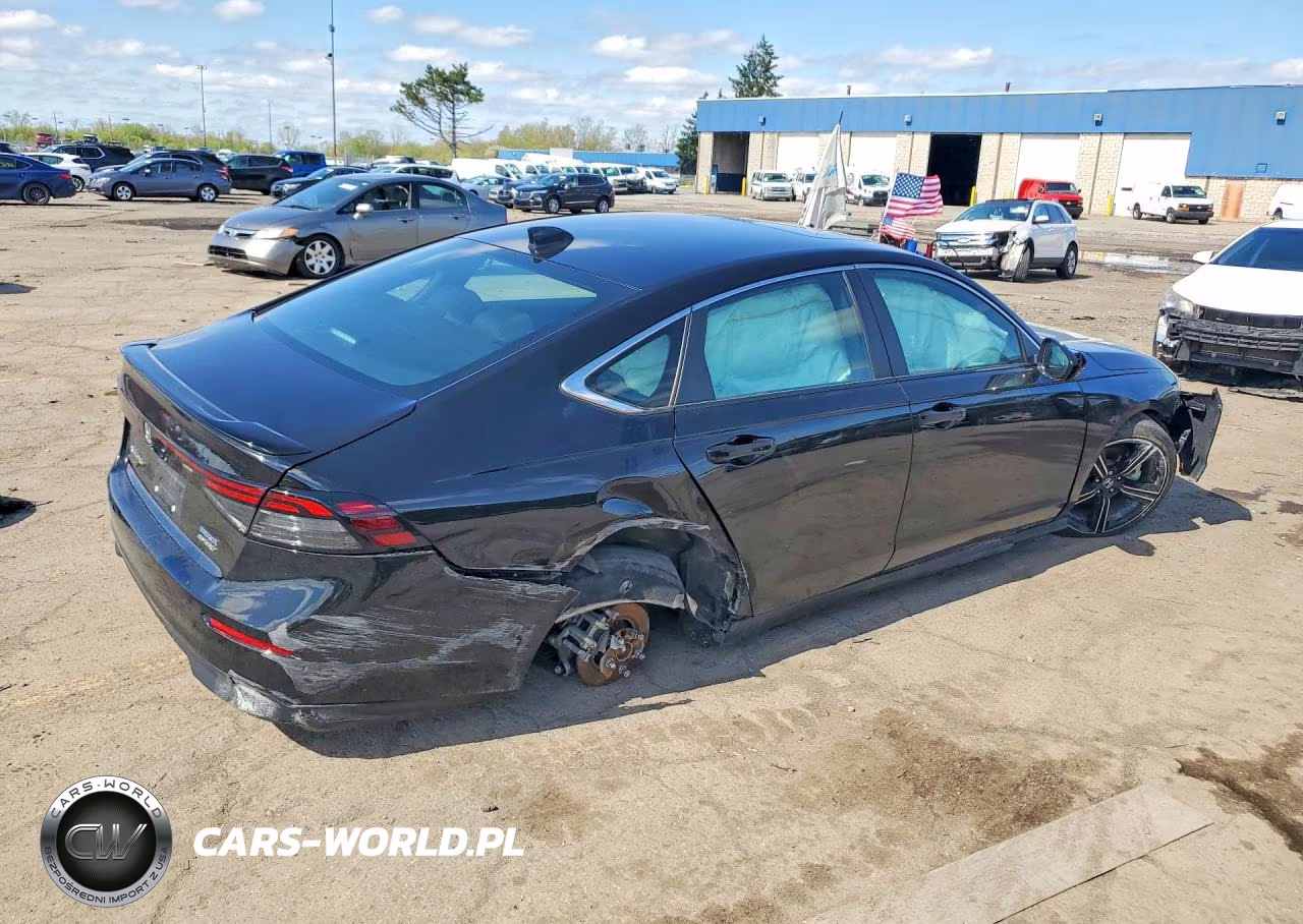 2025 Honda Accord Hybrid Sport VIN:1HGCY2F51SA068892 - 3