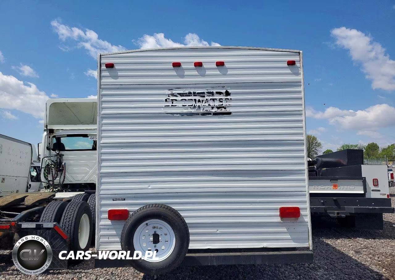 2009 Unknown 32Ft - Trailer Other VIN:4UBAE0R2091D80942 - 8