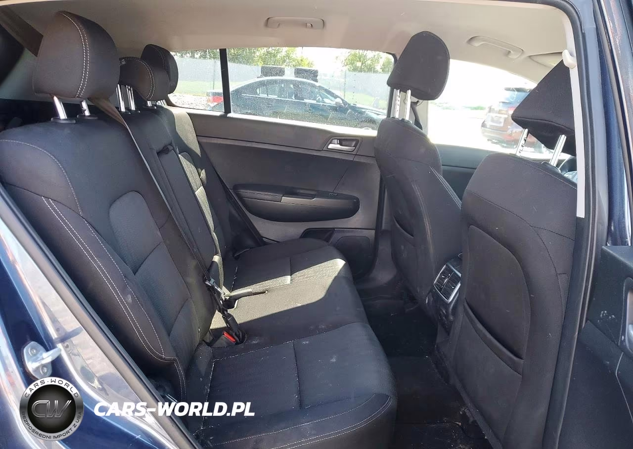 2021 Kia Sportage Lx VIN:KNDPMCAC1M7861097 - 10