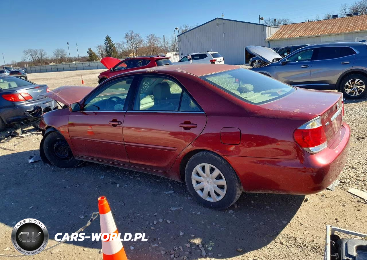 2005 Toyota Camry Le VIN:4T1BE32KX5U407202 - 2