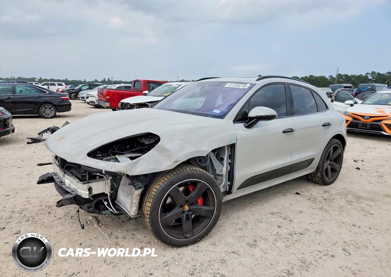 2021 Porsche Macan Gts