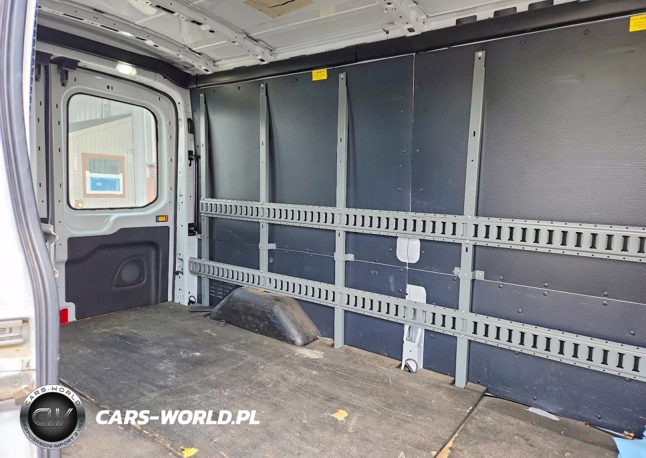 2018 Ford Transit 250 Delivery Van VIN:1FTYR2CM4JKA95400 - 10