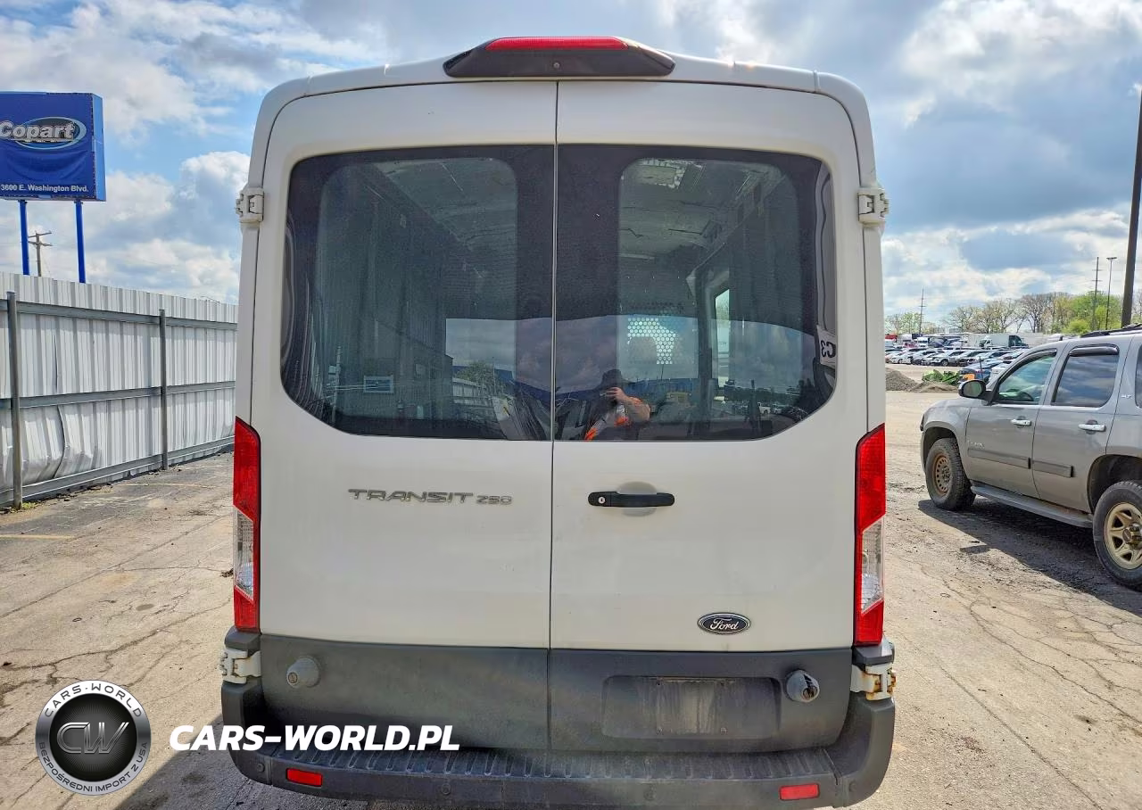 2018 Ford Transit 250 Delivery Van VIN:1FTYR2CM4JKA95400 - 6