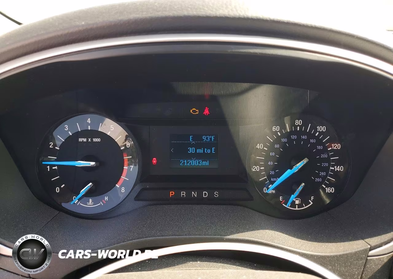 2016 Ford Fusion S VIN:3FA6P0G73GR345466 - 9