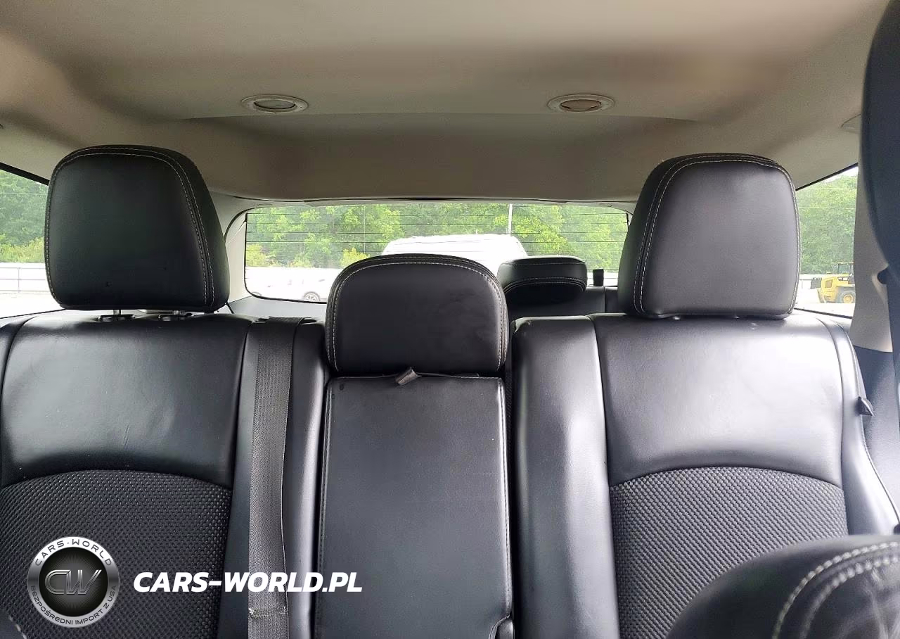 2020 Dodge Journey Crossroad VIN:3C4PDCGB1LT271393 - 10