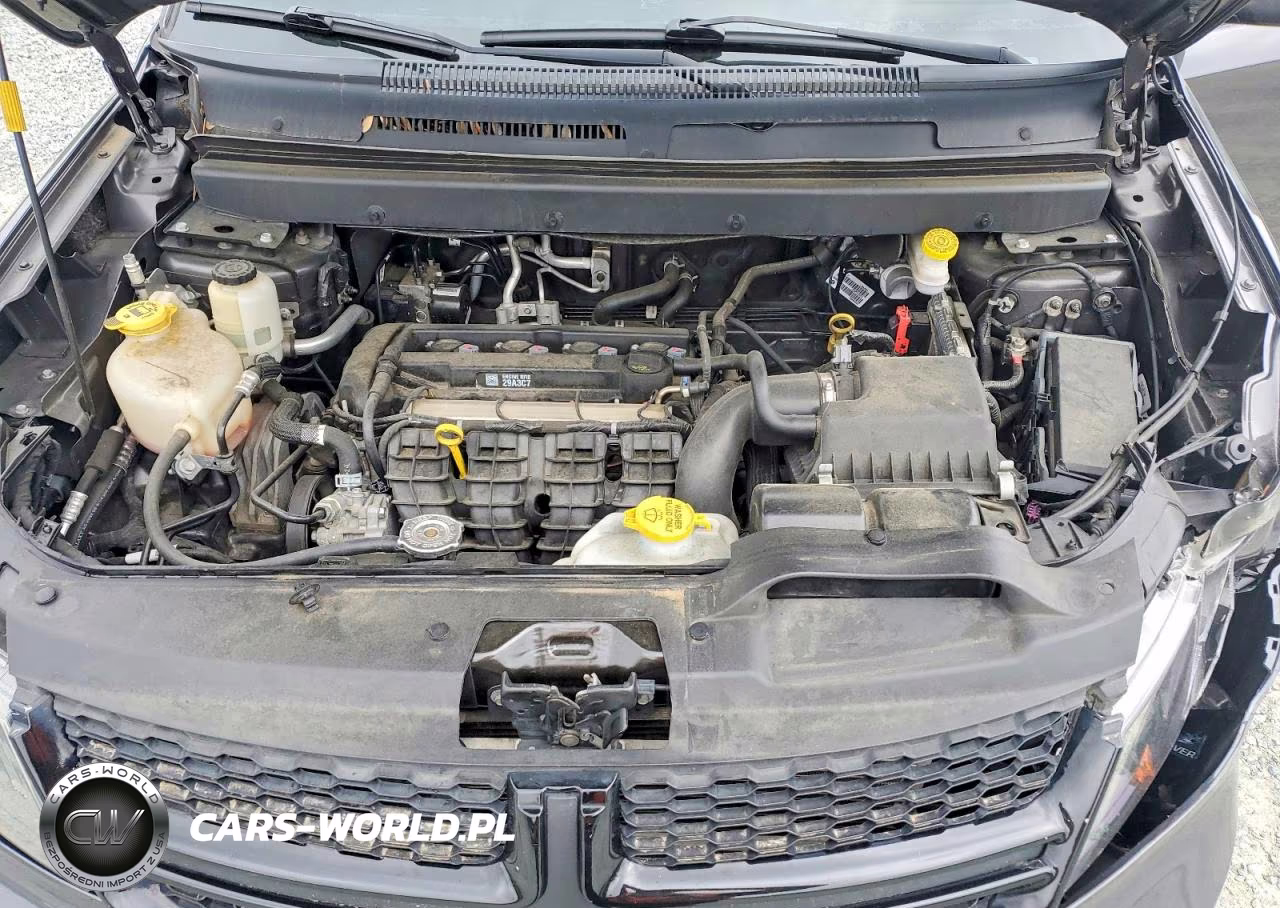 2020 Dodge Journey Crossroad VIN:3C4PDCGB1LT271393 - 12