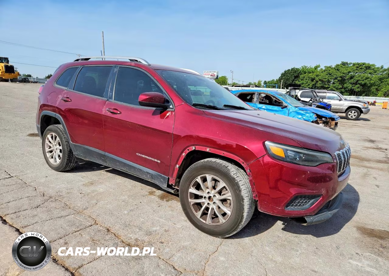 2020 Jeep Cherokee Latitude VIN:1C4PJLCB9LD586317 - 4