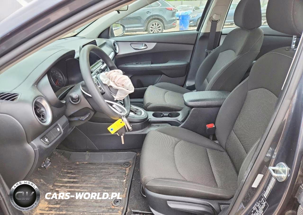 2024 Kia Forte Lxs VIN:3KPF24ADXRE708693 - 7