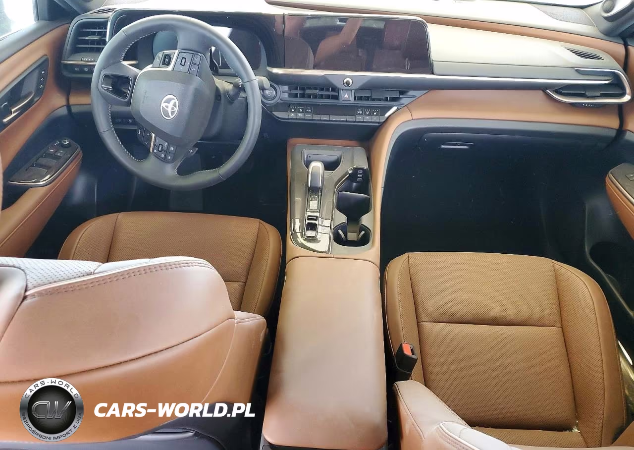 2025 Toyota Crown Signia Limited VIN:JTDACAAJ3S3024447 - 8