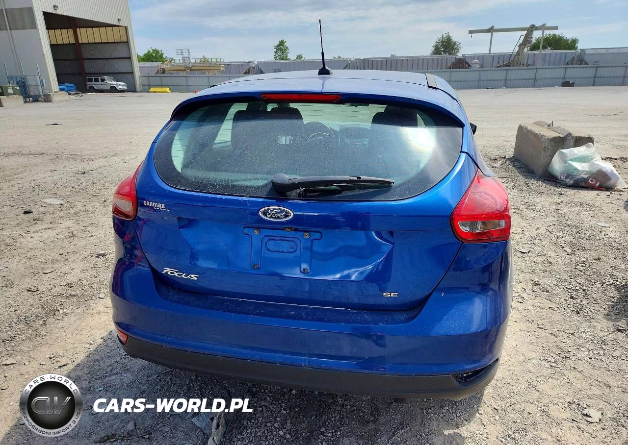 2018 Ford Focus Se VIN:1FADP3K22JL222400 - 6