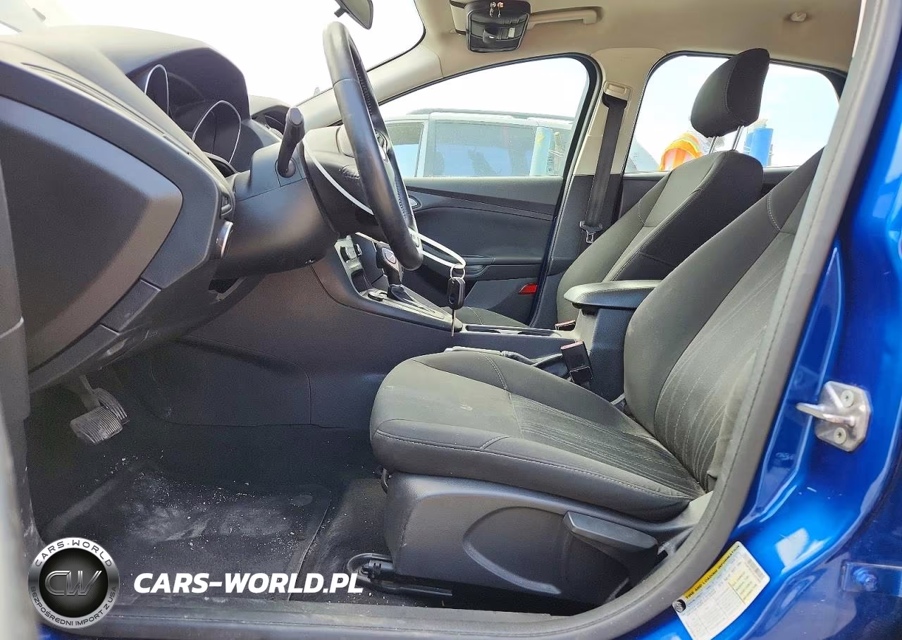 2018 Ford Focus Se VIN:1FADP3K22JL222400 - 7