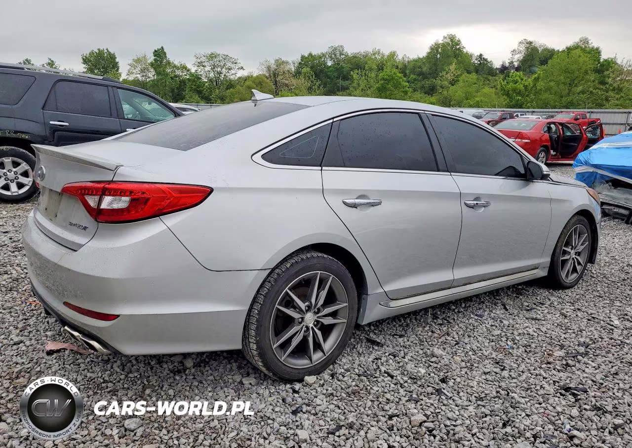 2015 Hyundai Sonata Sport 2.0T VIN:5NPE34AB7FH039992 - 3