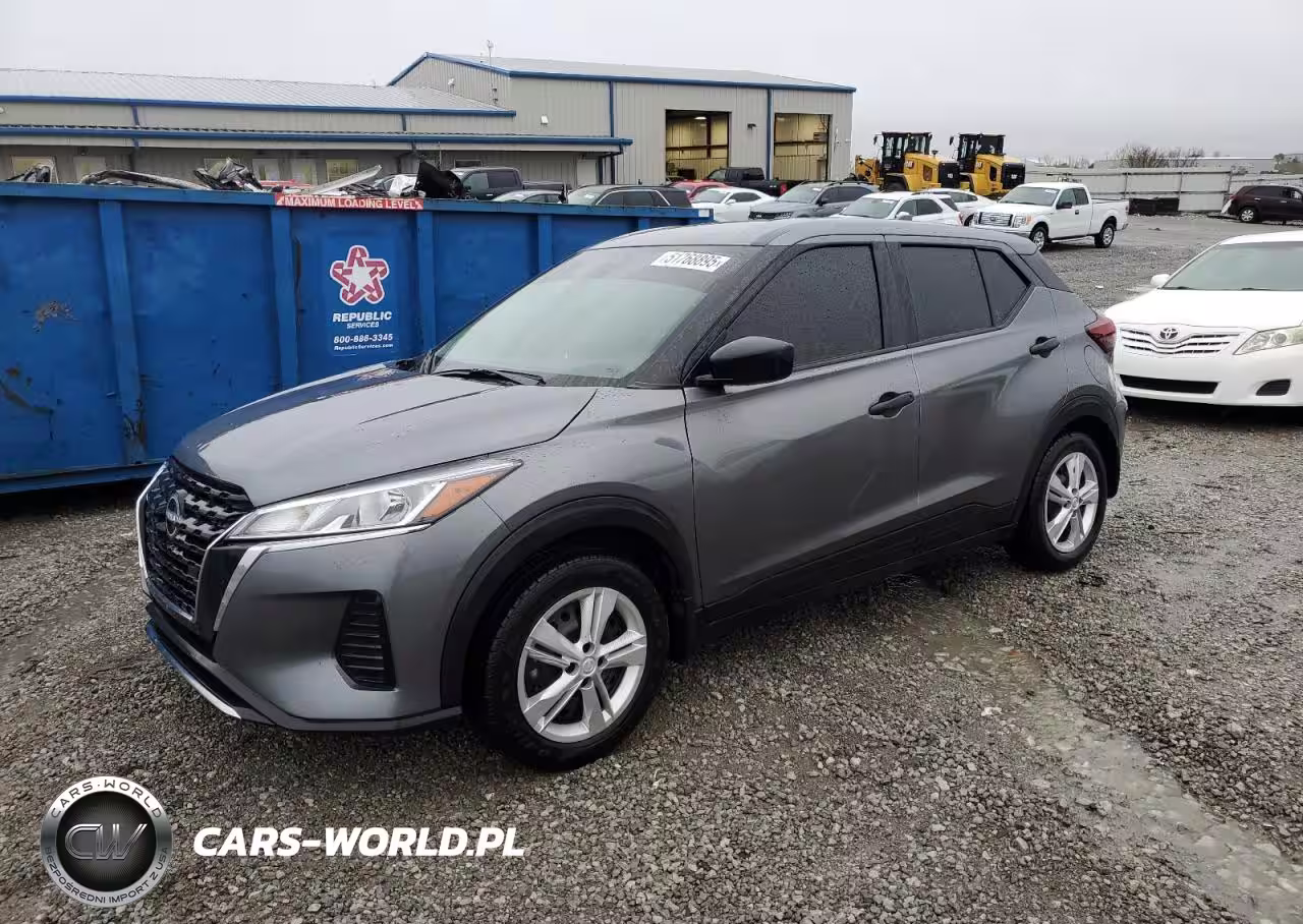 2023 Nissan Kicks S