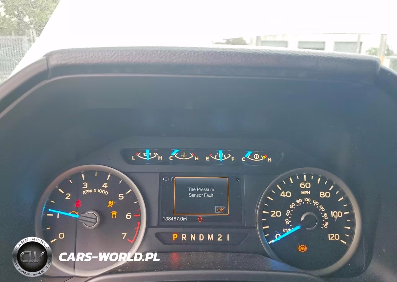 2017 Ford F150 Supercrew VIN:1FTEW1CP0HFA32927 - 9