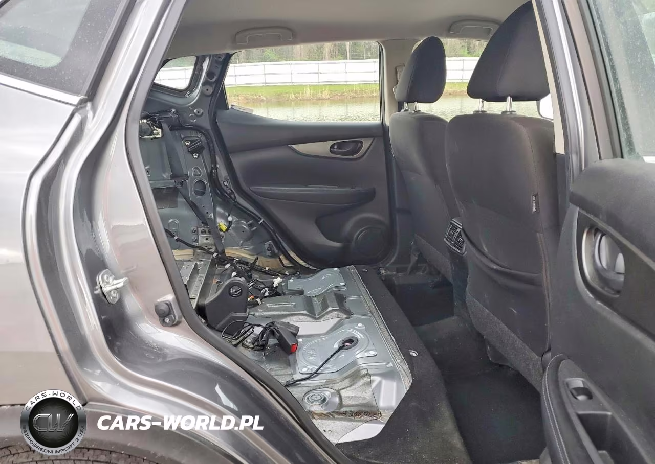 2021 Nissan Rogue Sport S VIN:JN1BJ1AW5MW660197 - 11