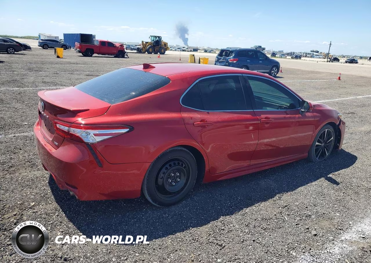 2020 Toyota Camry Xse VIN:4T1K61AK6LU305430 - 3