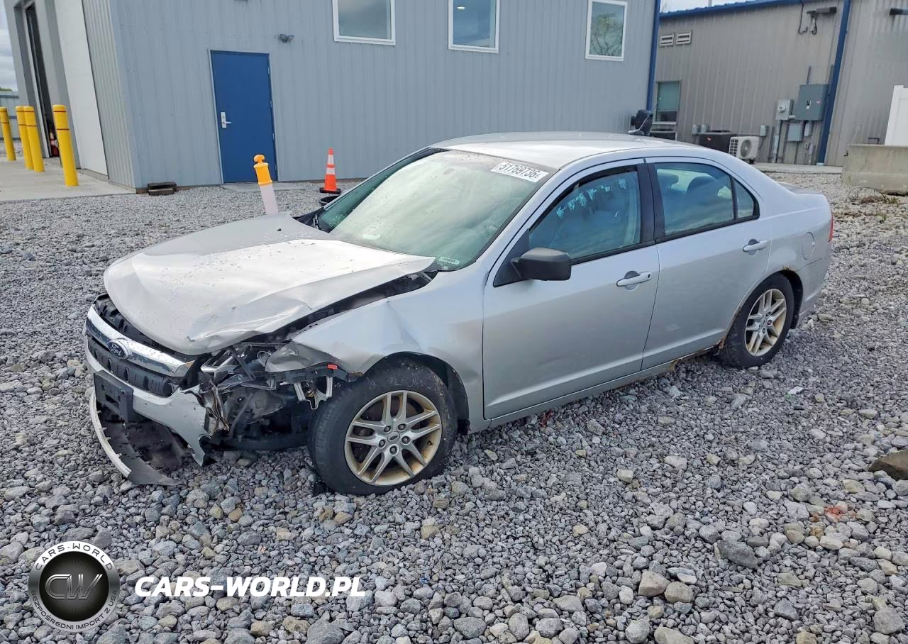 2010 Ford Fusion S