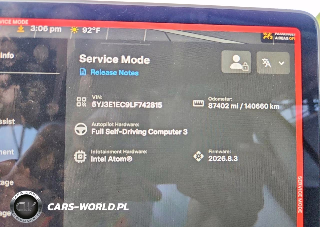 2020 Tesla Model 3 VIN:5YJ3E1EC9LF742815 - 9