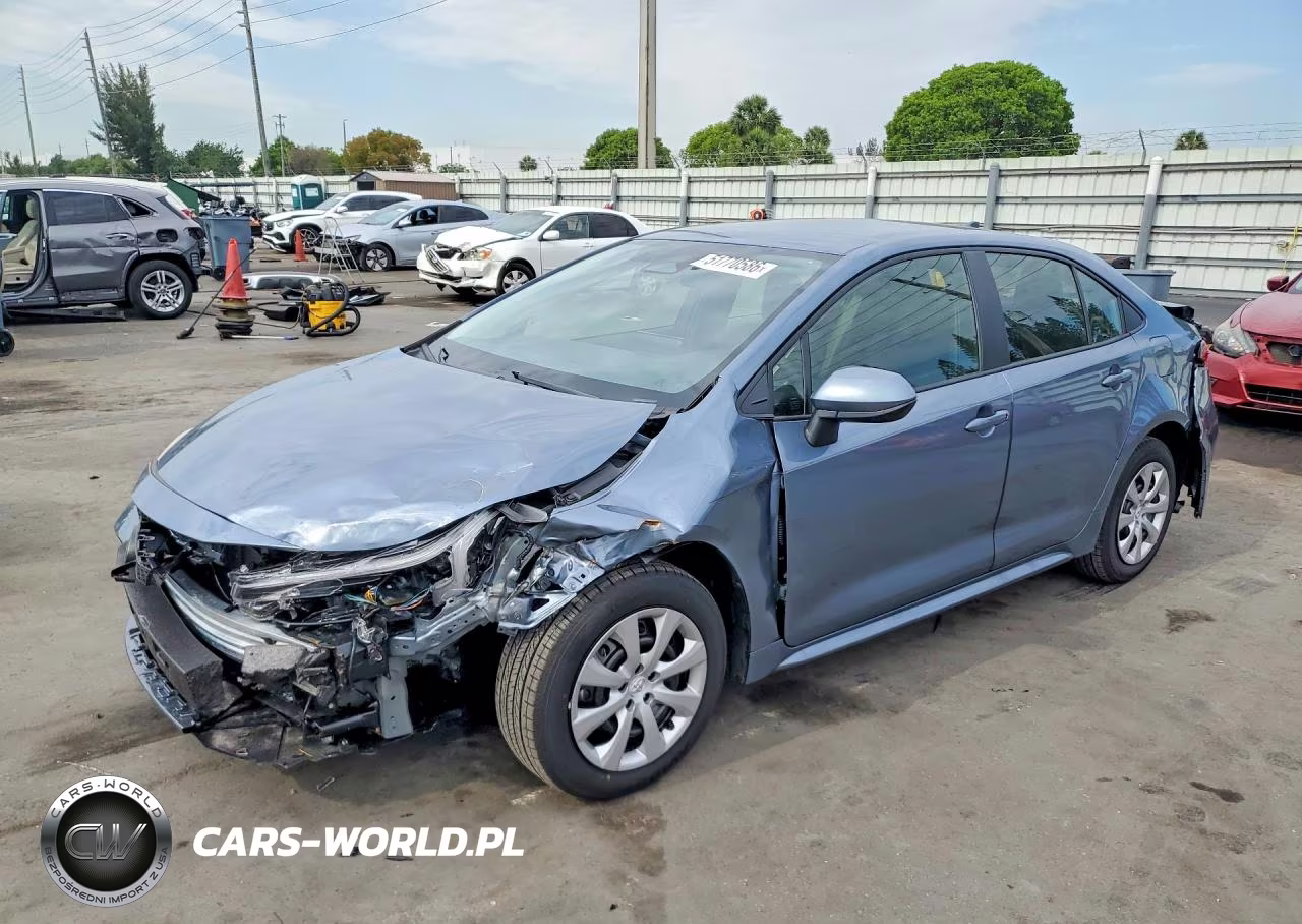 2026 Toyota Corolla Hybrid Le – zdjęcie 1 z 12