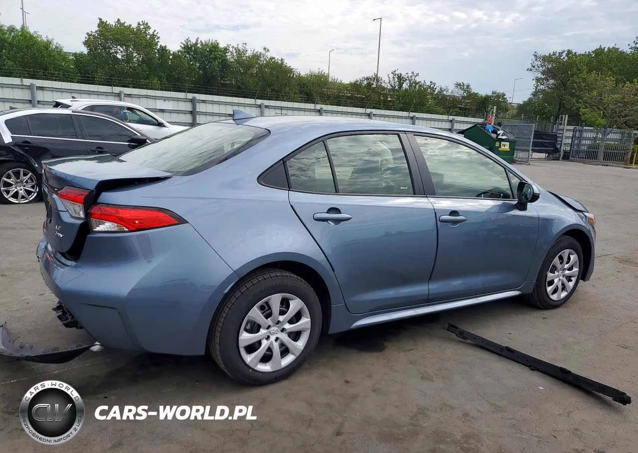 2026 Toyota Corolla Hybrid Le VIN:JTDBCMFE4T3142140 - 3