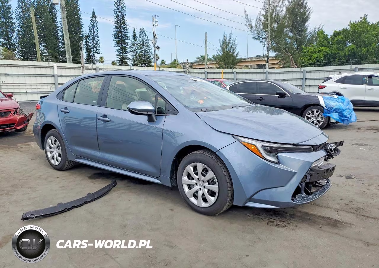 2026 Toyota Corolla Hybrid Le VIN:JTDBCMFE4T3142140 - 4
